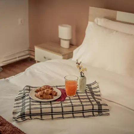Poseidon's On White Tower Midas Appartement *